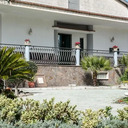 Michela Bed & Breakfast Pagani